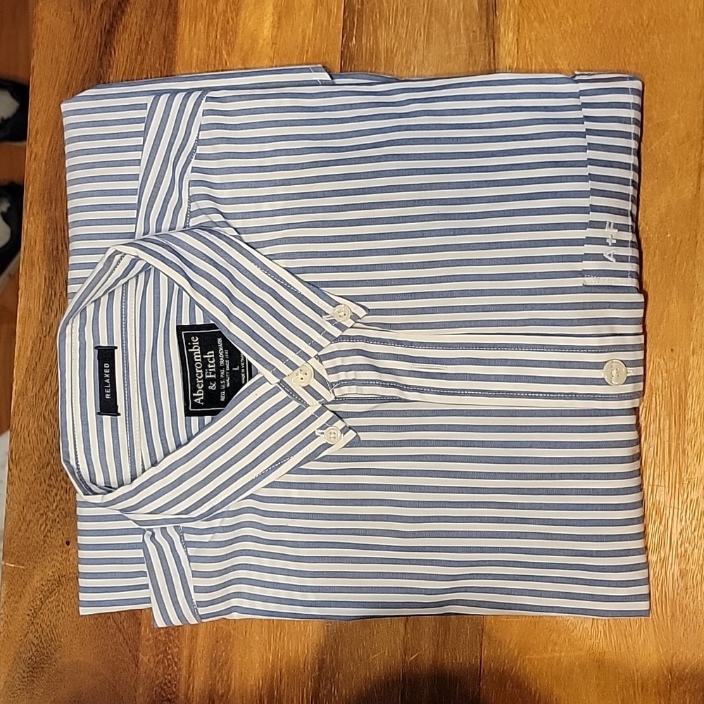 Abercrombie & Fitch mens dress shirt